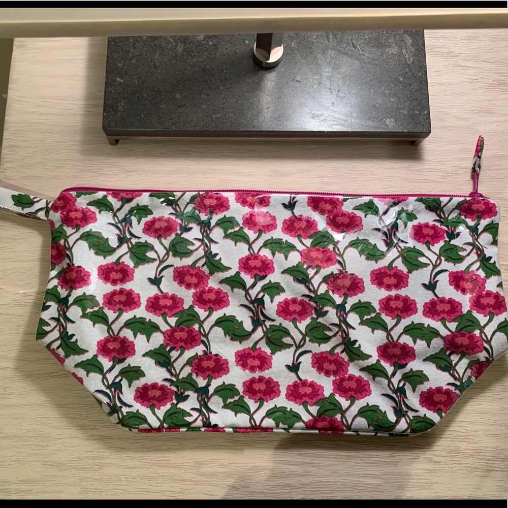 Roller Rabbit Toiletry Pouch